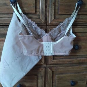CLASSIC LONGLINE Fortnight bra 32DD in CHAMPAGNE